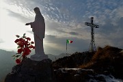 75 Madonnina e croce di vetta della Cornagera